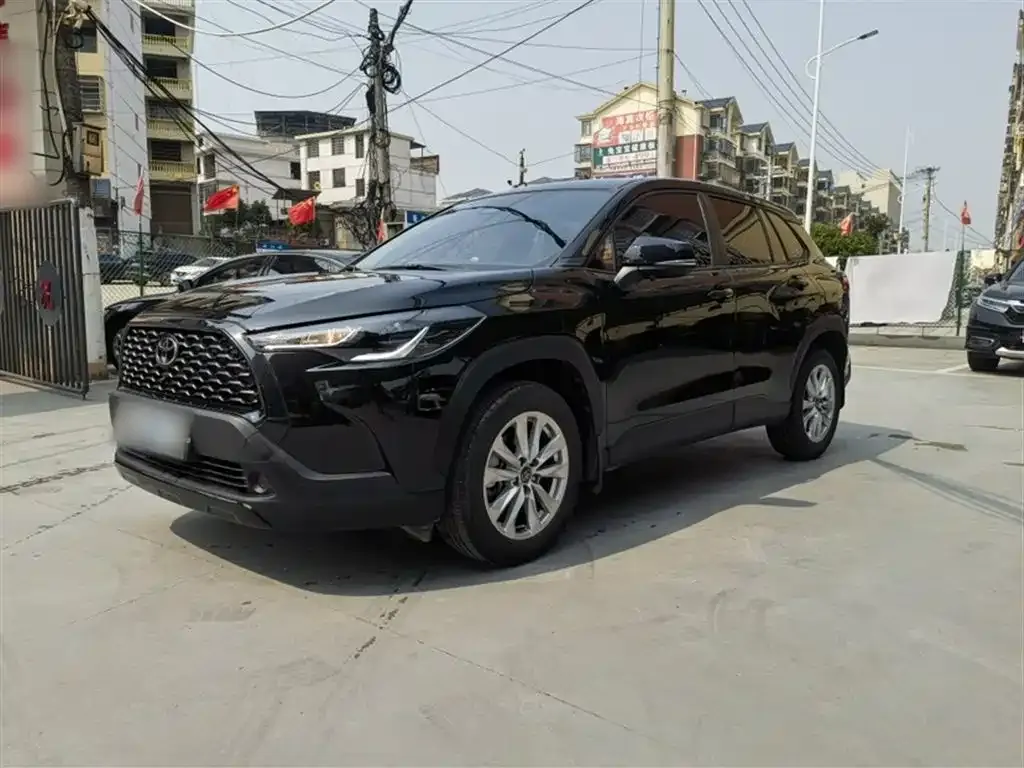 Toyota Corolla Cross — фото 10