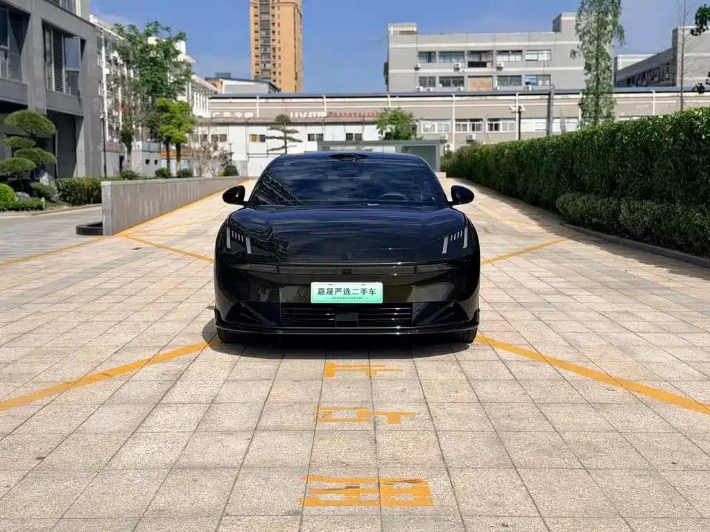 Lynk & Co 10 EM-P 2025 из CN, фото 9