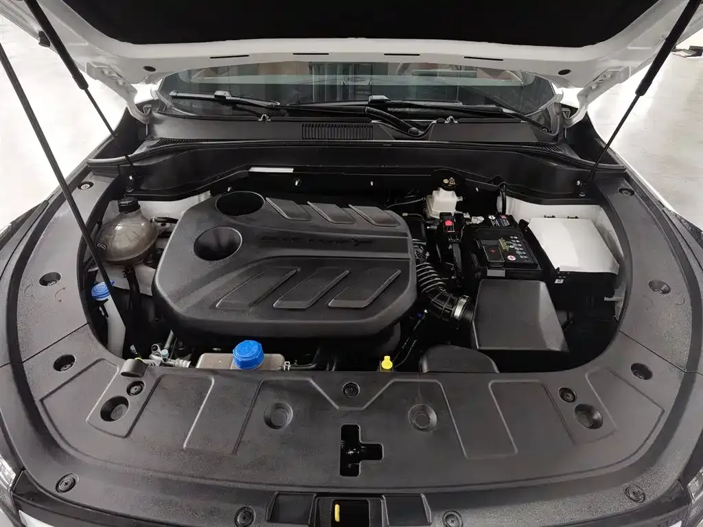 Changan UNI-Z 2025 из CN, фото 8