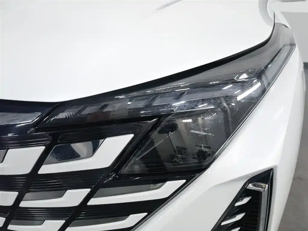 Changan UNI-Z 2025 из CN, фото 9