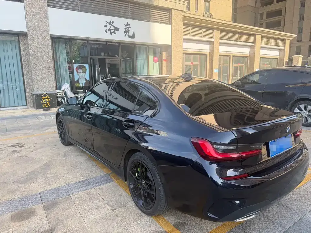 BMW 3 Series — фото 10