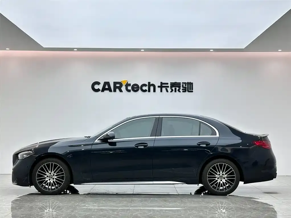 Mercedes-Benz C-Class — фото 2