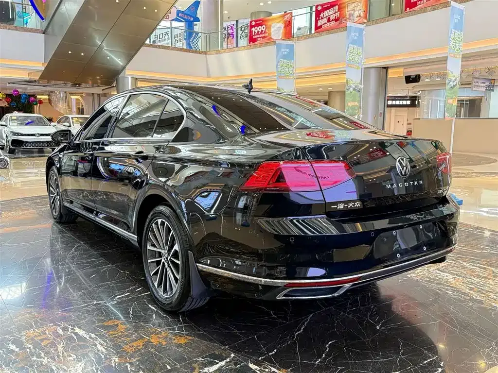 Volkswagen Magotan 2021 из CN, фото 8