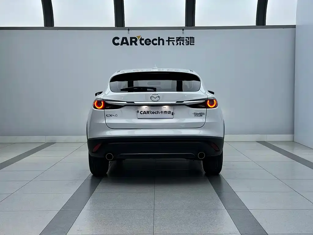Mazda CX-4 — фото 9