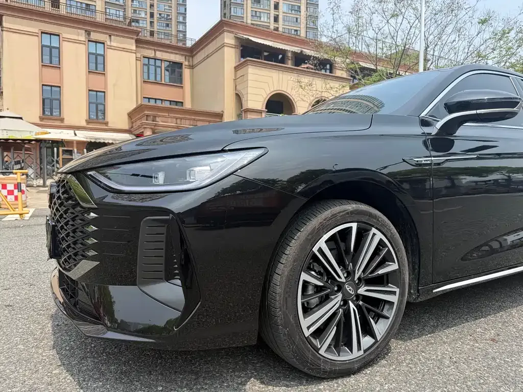 Chery Arrizo 8 PRO — фото 10