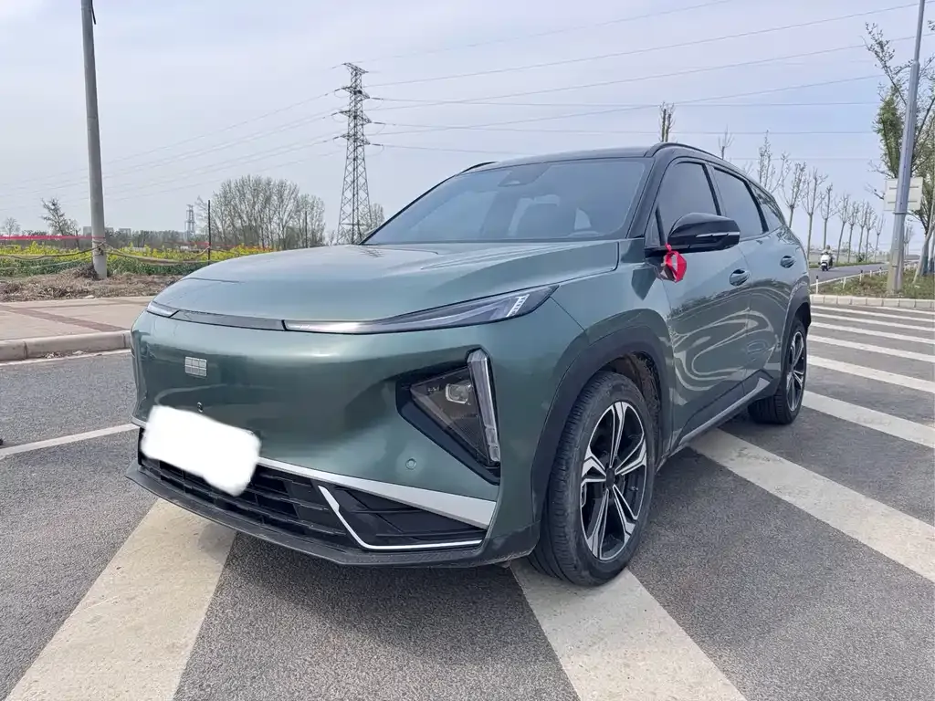 Geely Galaxy L7