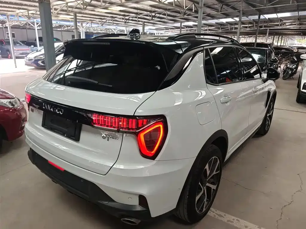 Lynk & Co 01 EM-P 2021 из CN, фото 2