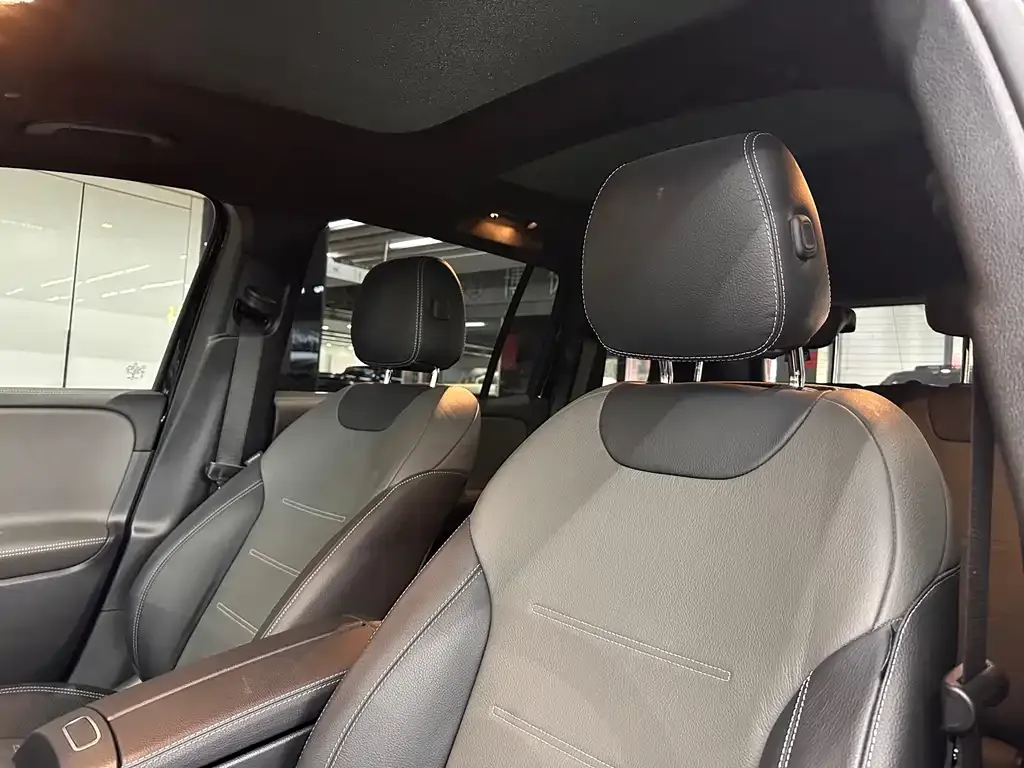 Mercedes-Benz GLB AMG 2023 из CN, фото 3