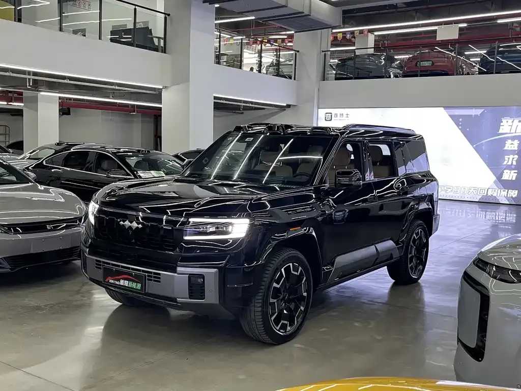 Fang Cheng Bao Leopard 8