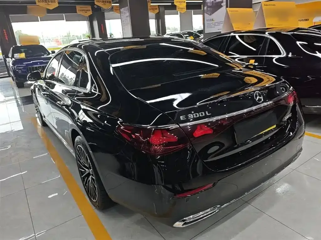 Mercedes-Benz E-Class 2024 из CN, фото 4