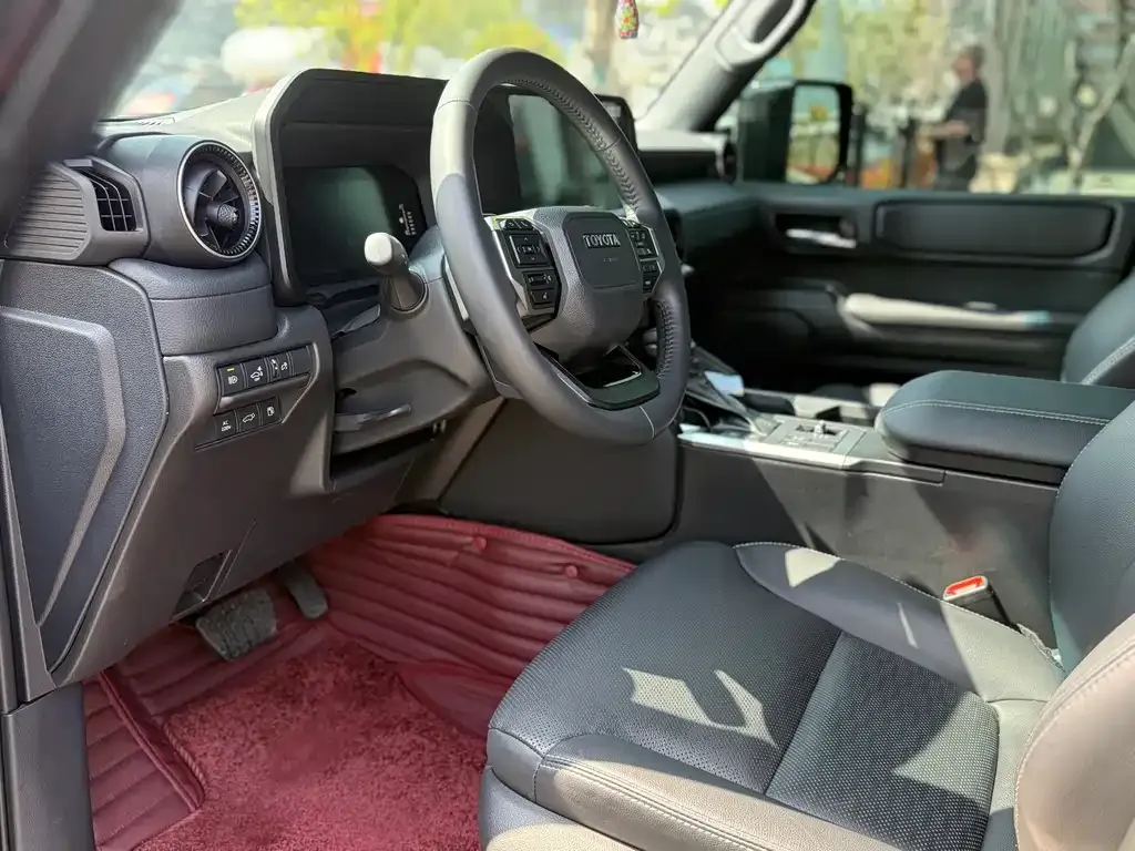 Toyota Prado 2025 из CN, фото 6