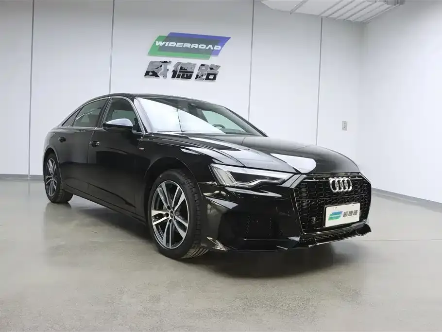 Audi A6L 2023 из CN, фото 8
