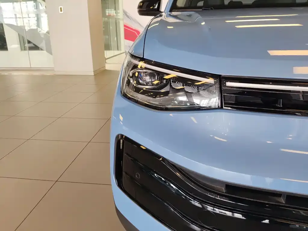 Volkswagen Tharu 2024 из CN, фото 7