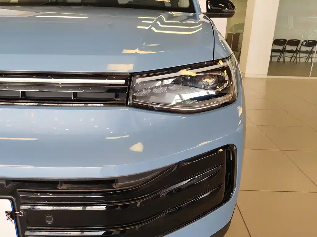 Volkswagen Tharu 2024 из CN, фото 5