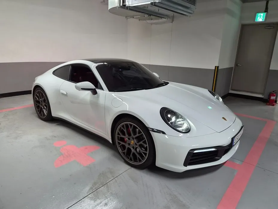 Porsche 911 2022 из KR, фото 8