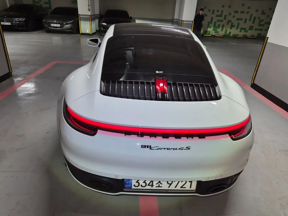 Porsche 911 2022 из KR, фото 9