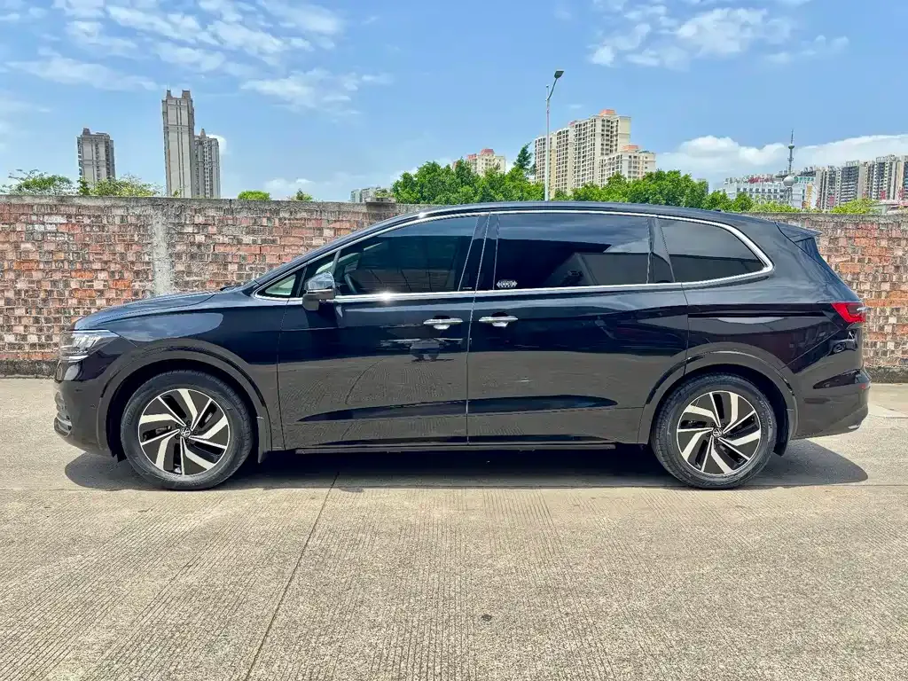 Volkswagen Viloran 2025 из CN, фото 10