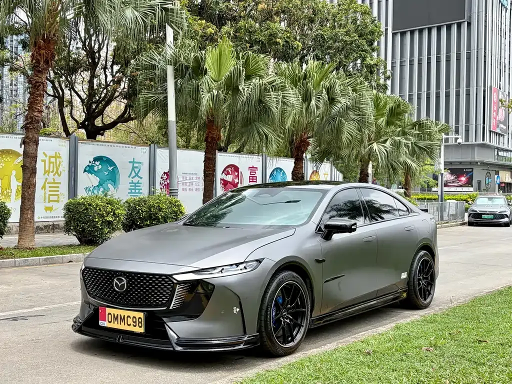 Mazda EZ-6