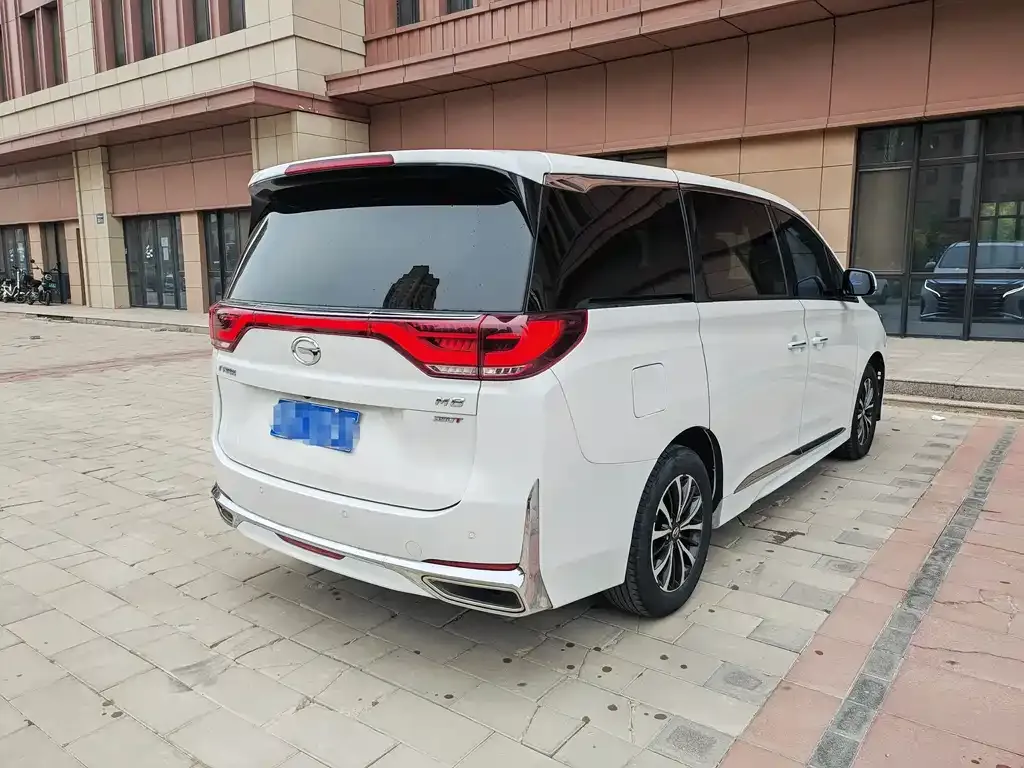 GAC Motor Trumpchi M8 — фото 10