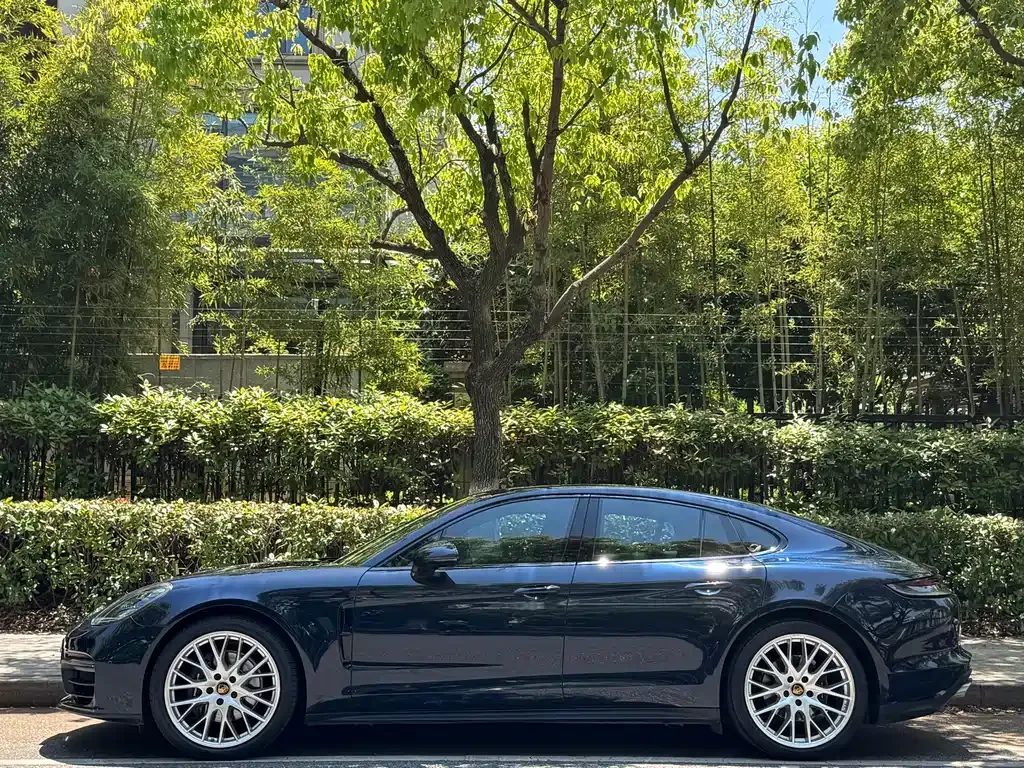 Porsche Panamera — фото 8
