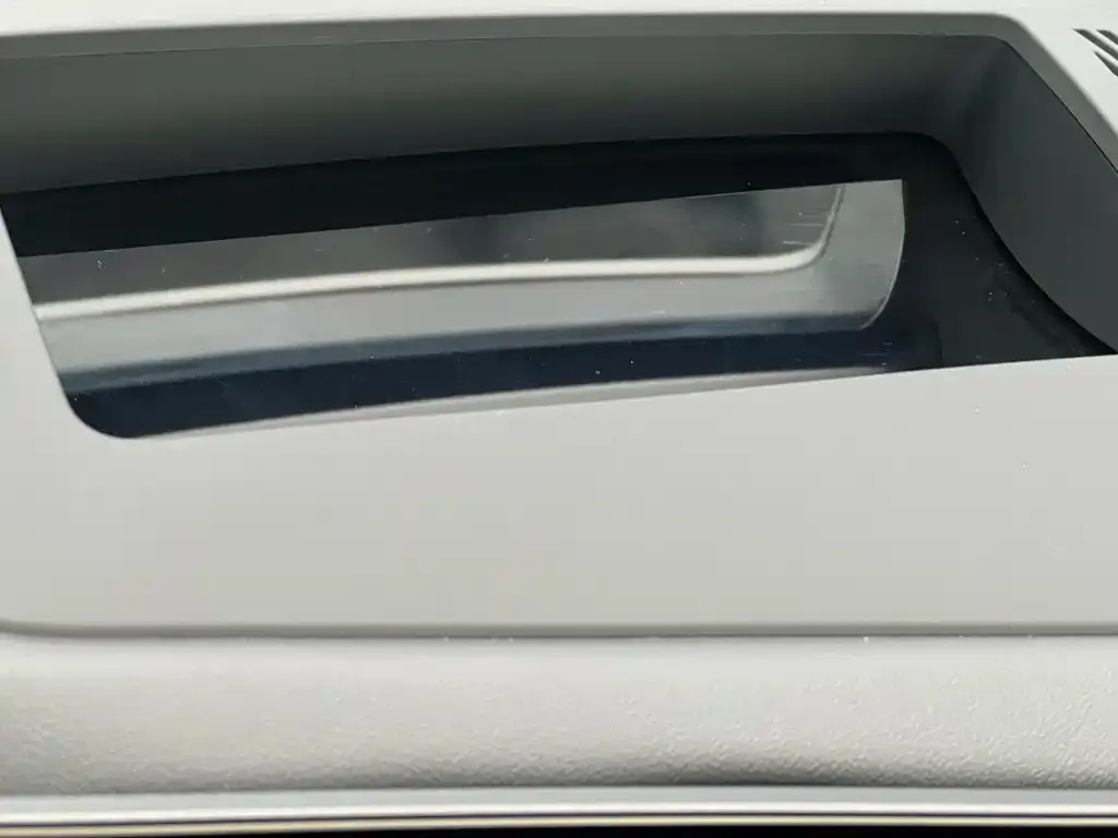BMW 5 Series 2025 из CN, фото 2