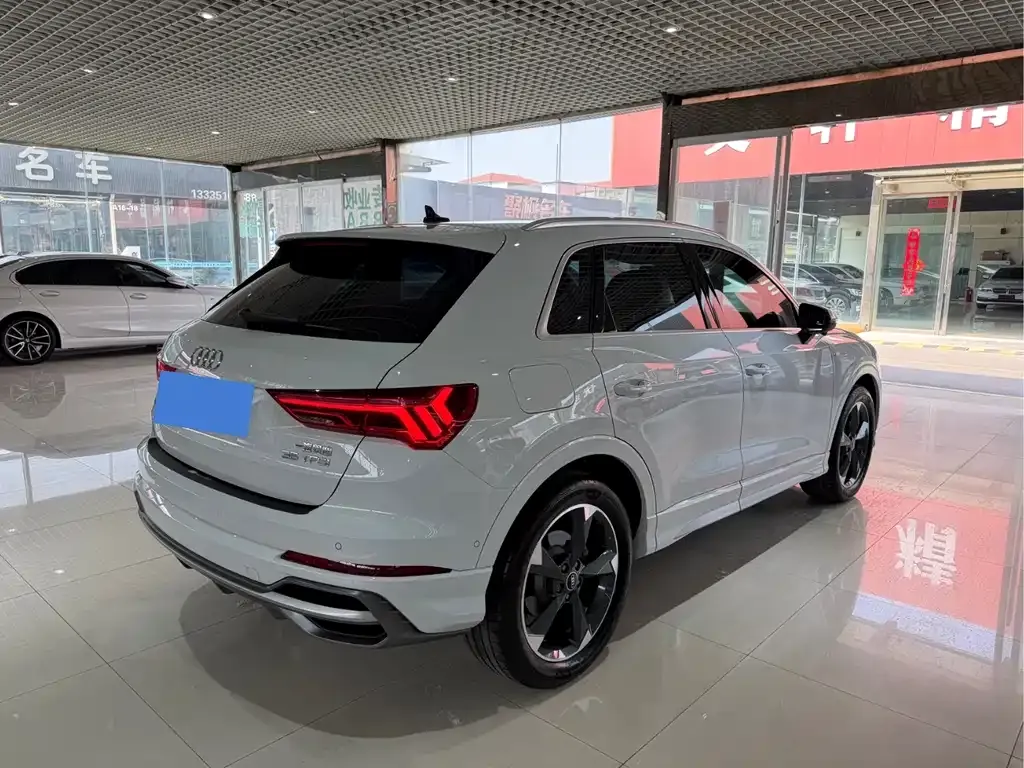Audi Q3 2022 из CN, фото 5