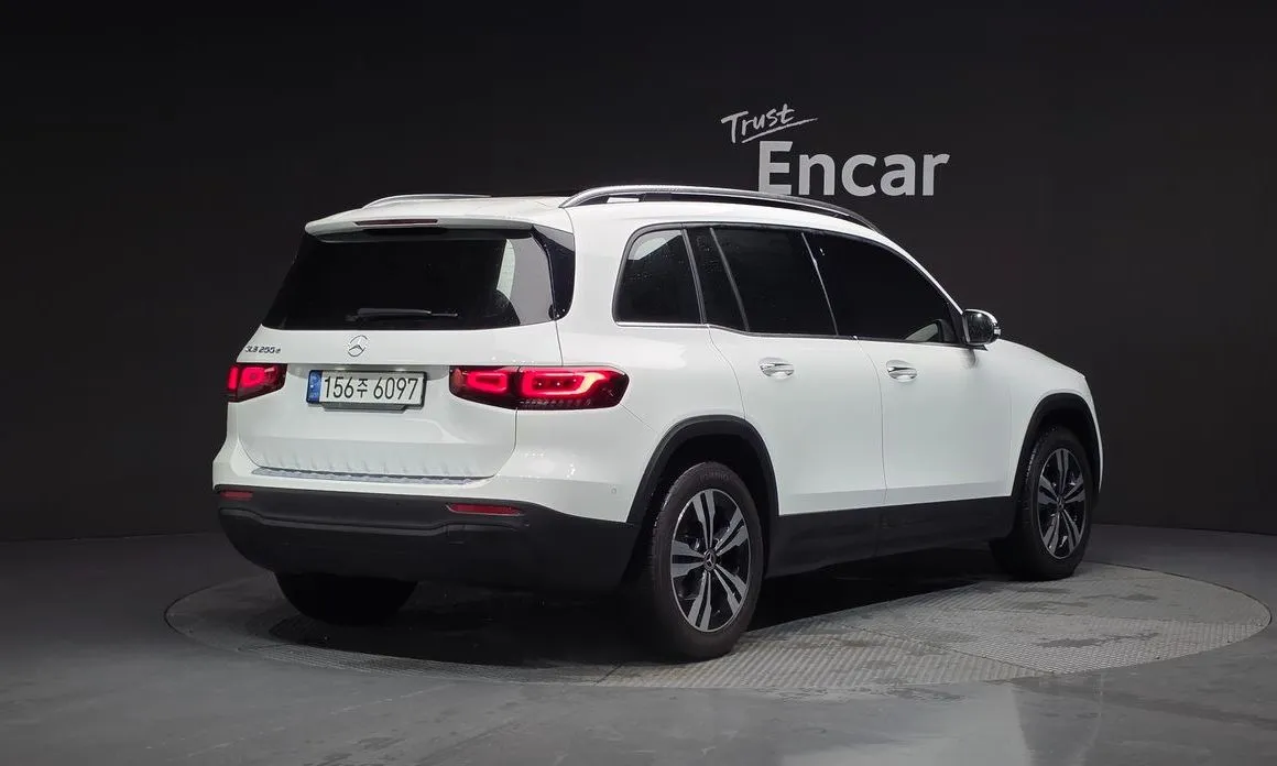 Mercedes-Benz GLB-Class 2021 из KR, фото 2