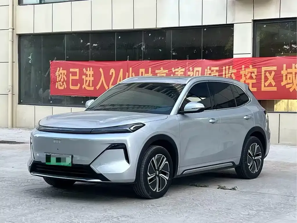 Geely Galaxy Xingjian 7 — фото 1