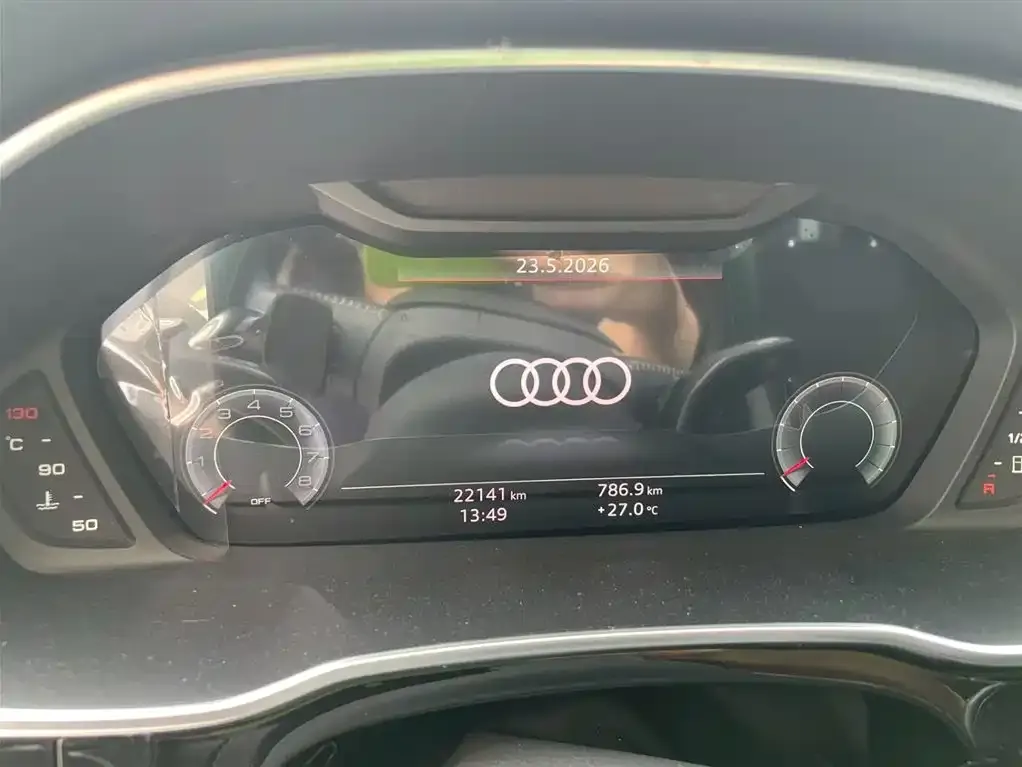 Audi Q3 — фото 3