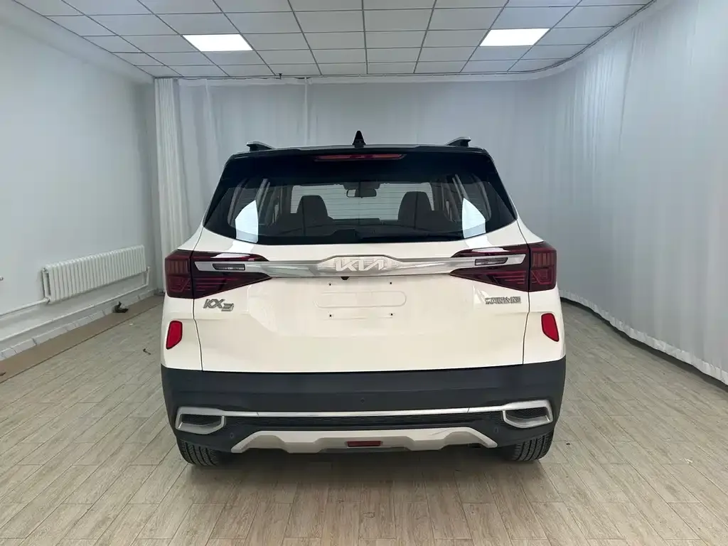 Kia KX3 2022 из CN, фото 9