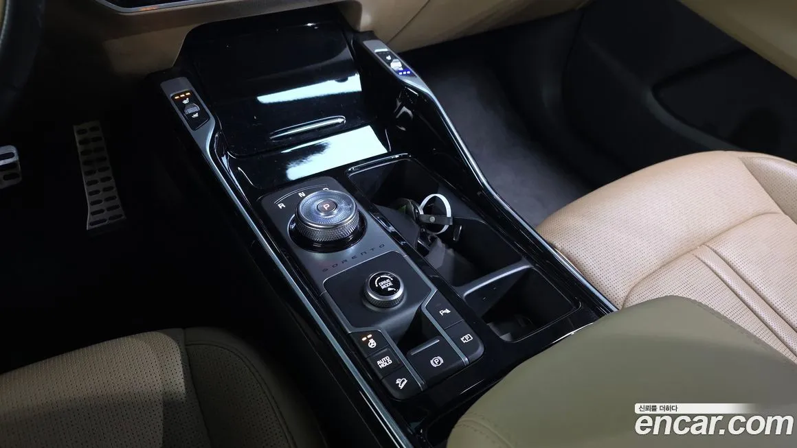 Kia Sorento — фото 10