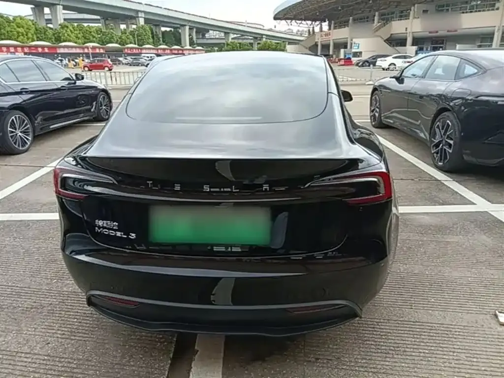 Tesla Model 3 2024 из CN, фото 9