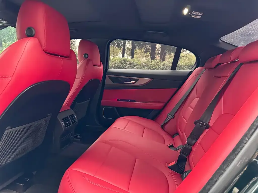 Jaguar XEL 2022 из CN, фото 7