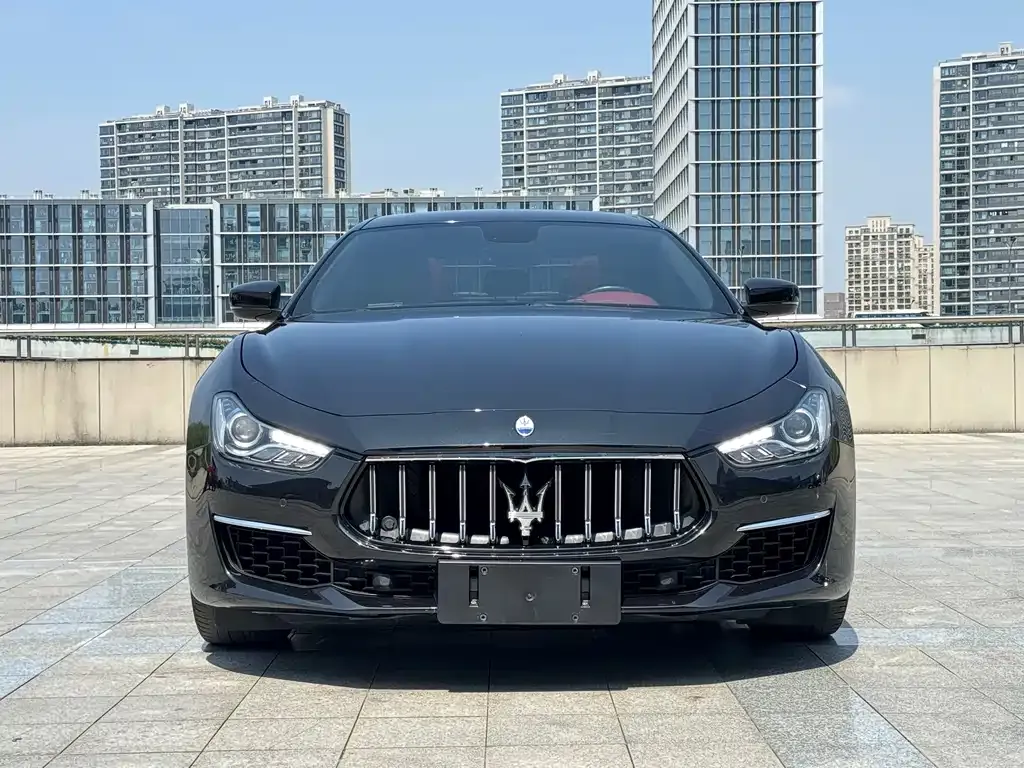 Maserati Ghibli — фото 9