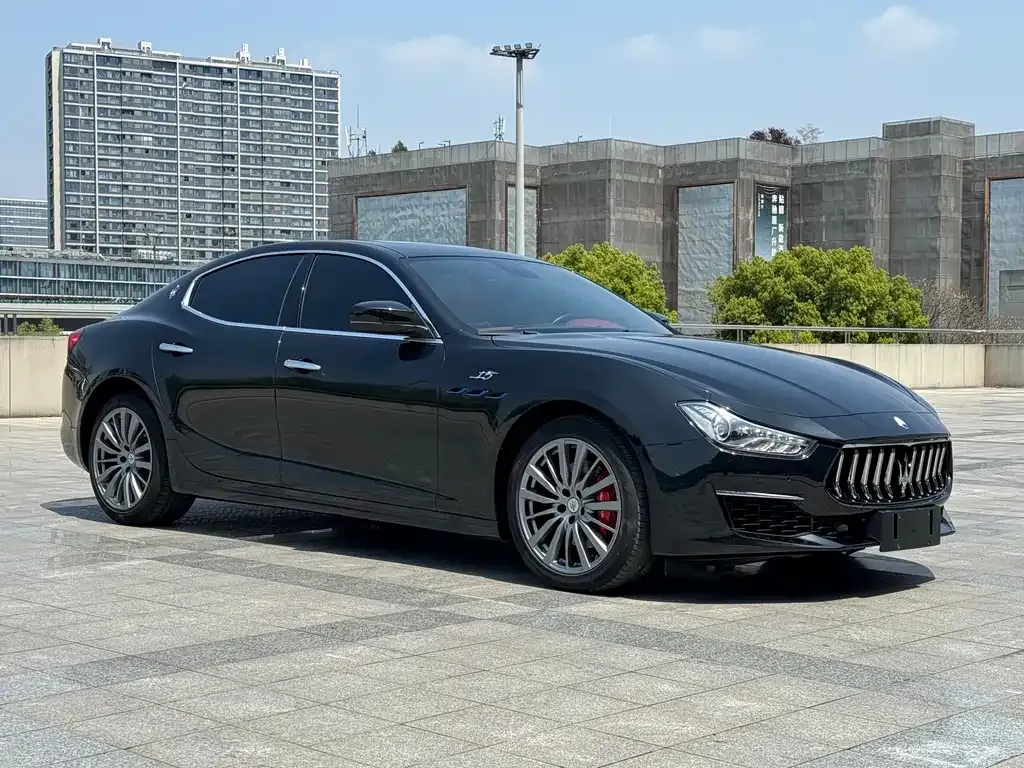 Maserati Ghibli — фото 8