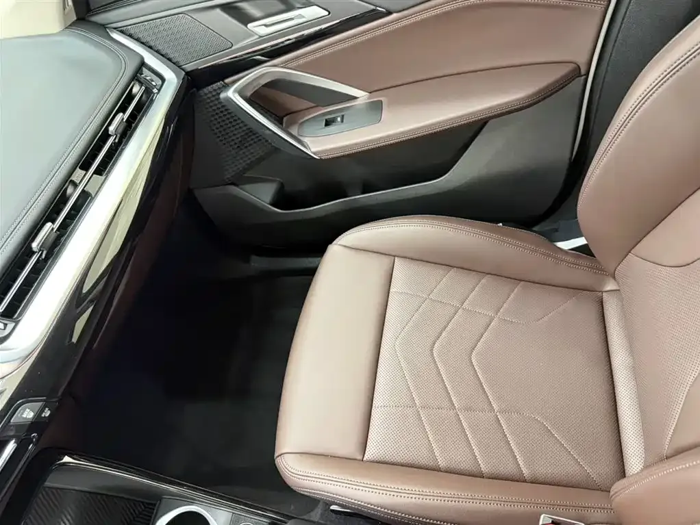 BMW X1 2023 из CN, фото 5