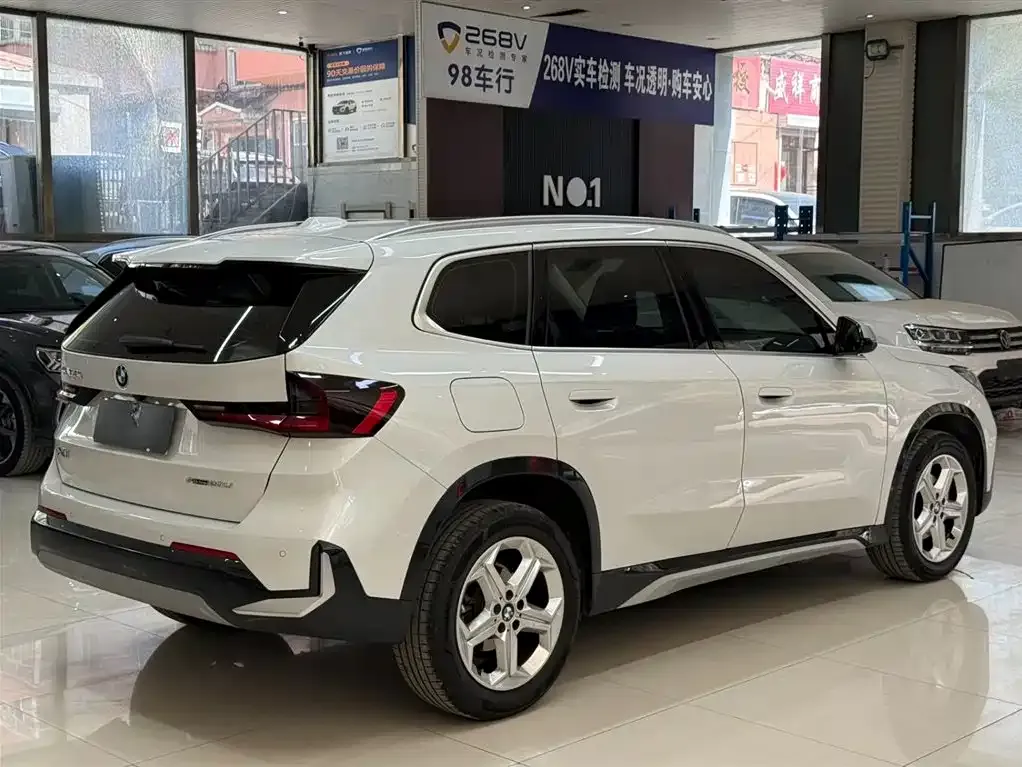 BMW X1 2023 из CN, фото 9