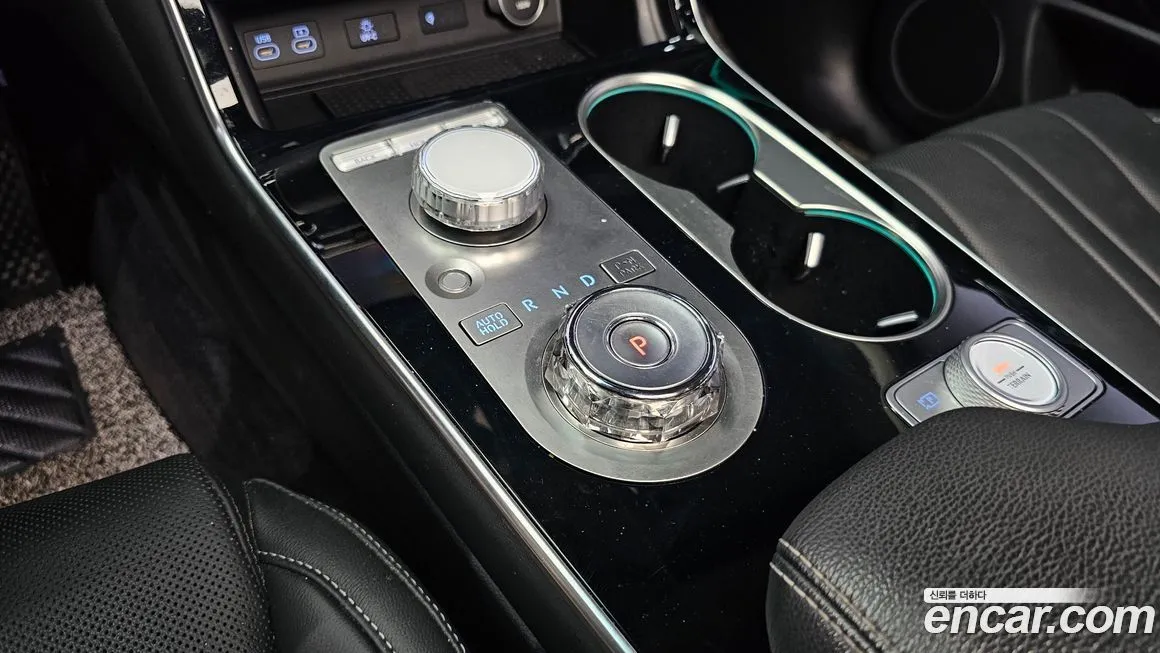 Genesis GV80 — фото 10