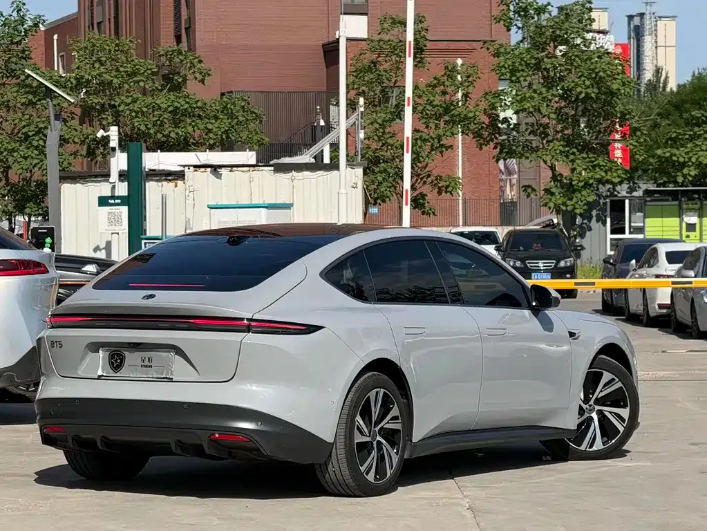 NIO ET5 2023 из CN, фото 8