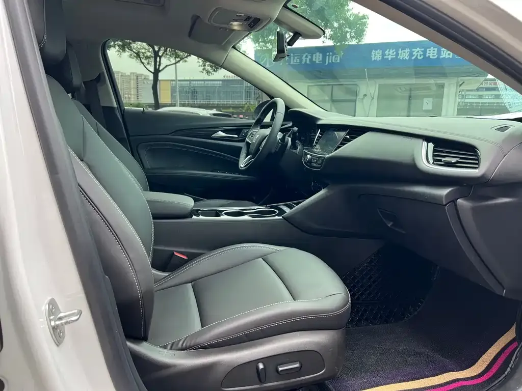 Buick Regal 2024 из CN, фото 2