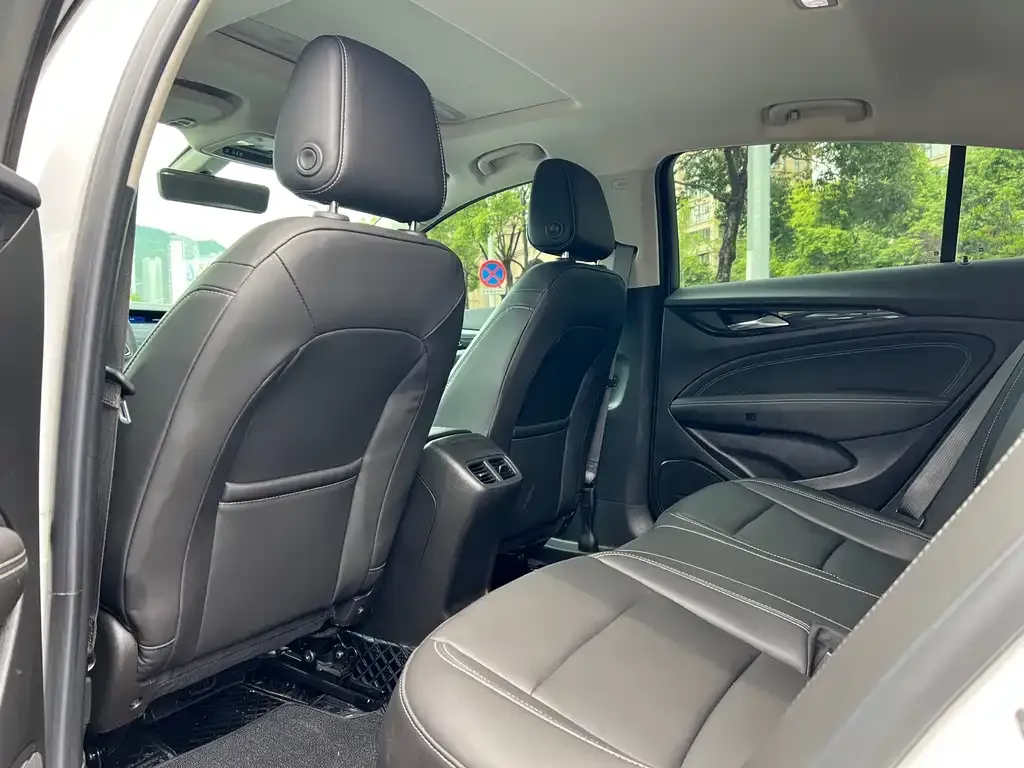 Buick Regal 2024 из CN, фото 5