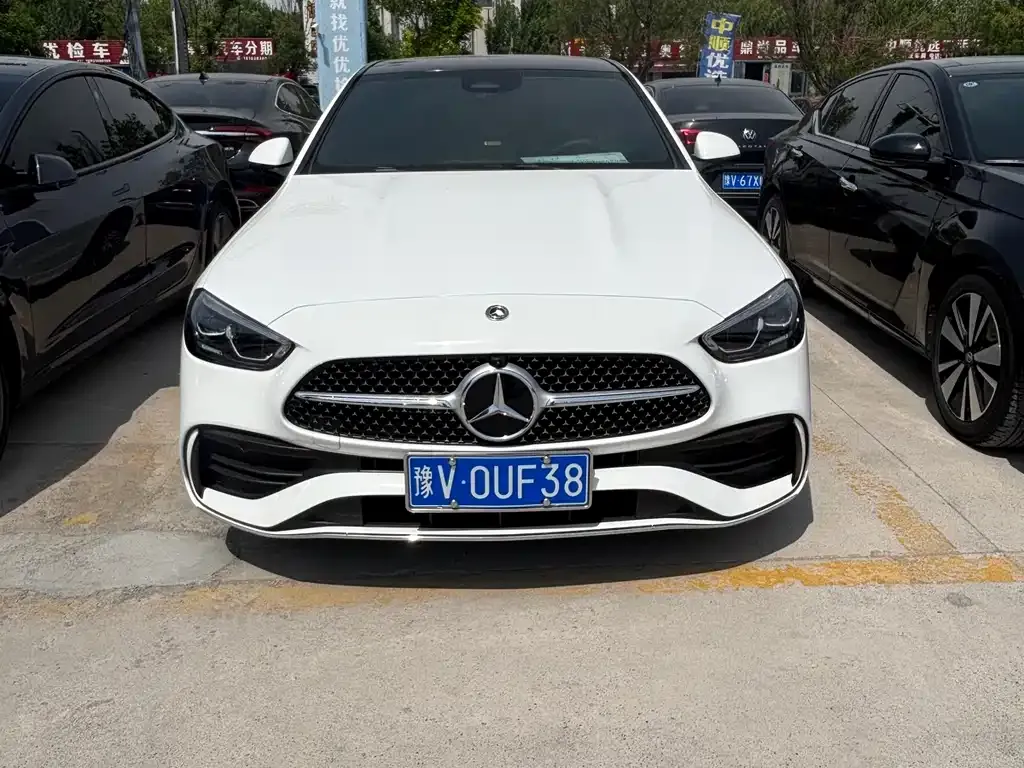 Mercedes-Benz C-Class 2025 из CN, фото 1