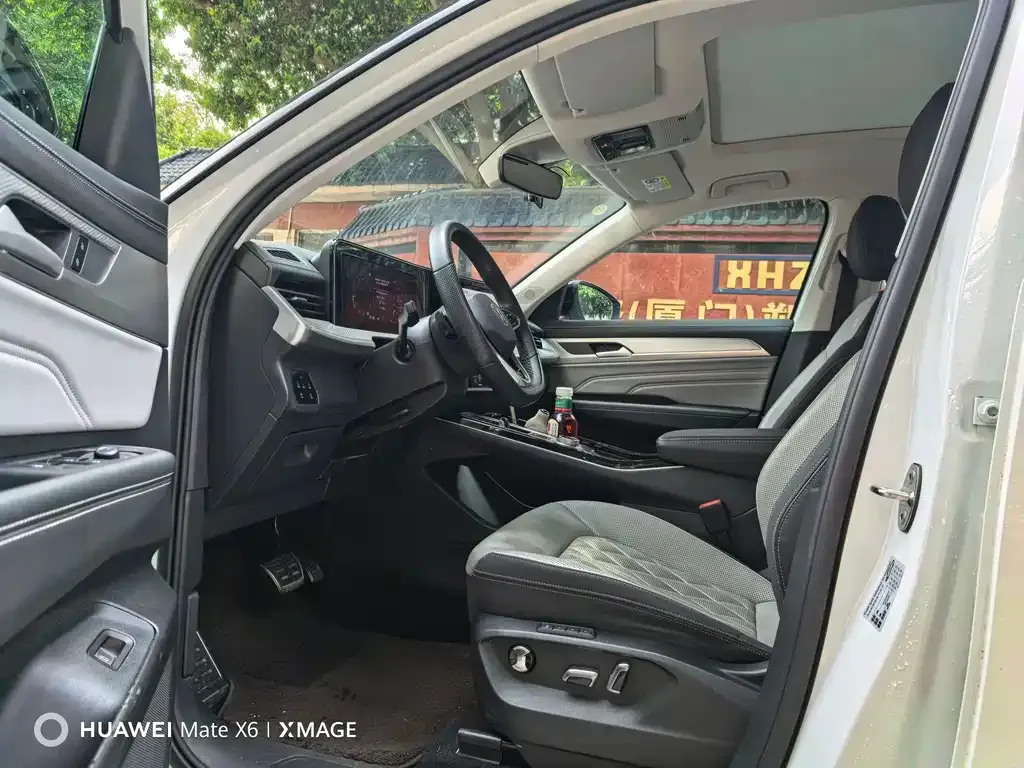 Volkswagen Tavendor 2023 из CN, фото 2