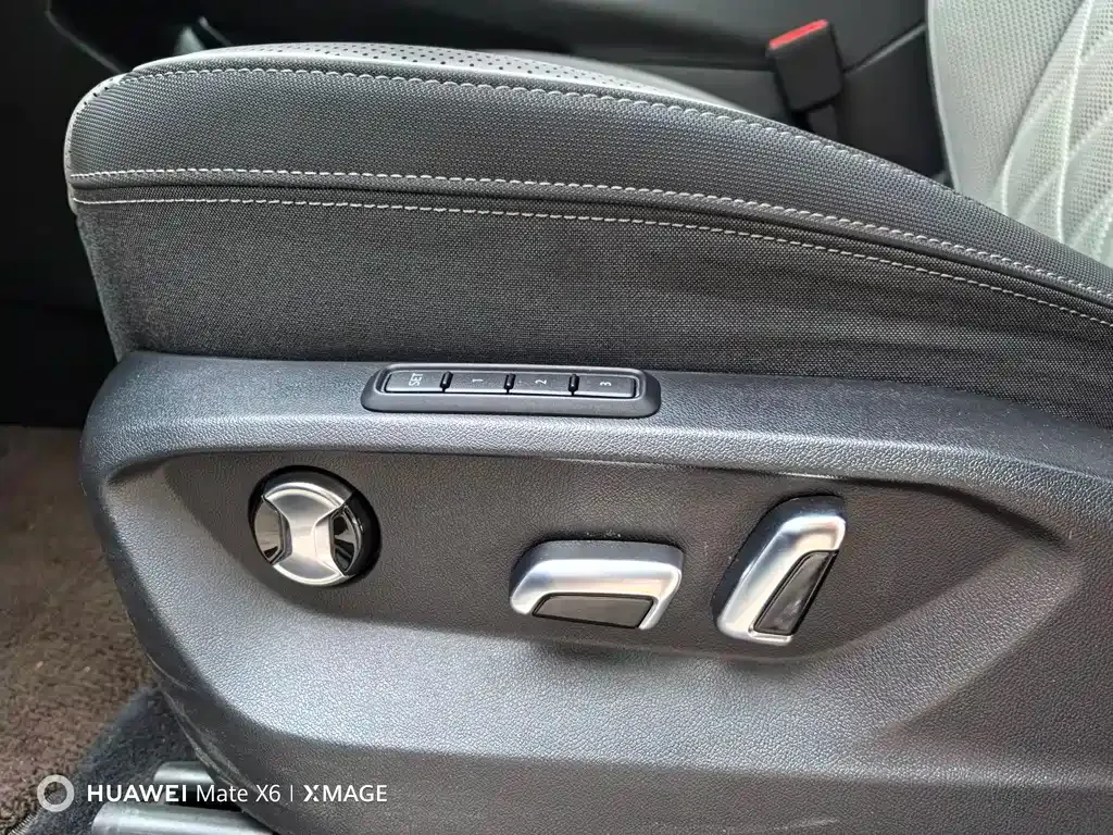 Volkswagen Tavendor 2023 из CN, фото 4