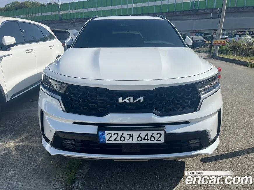 Kia Sorento — фото 7