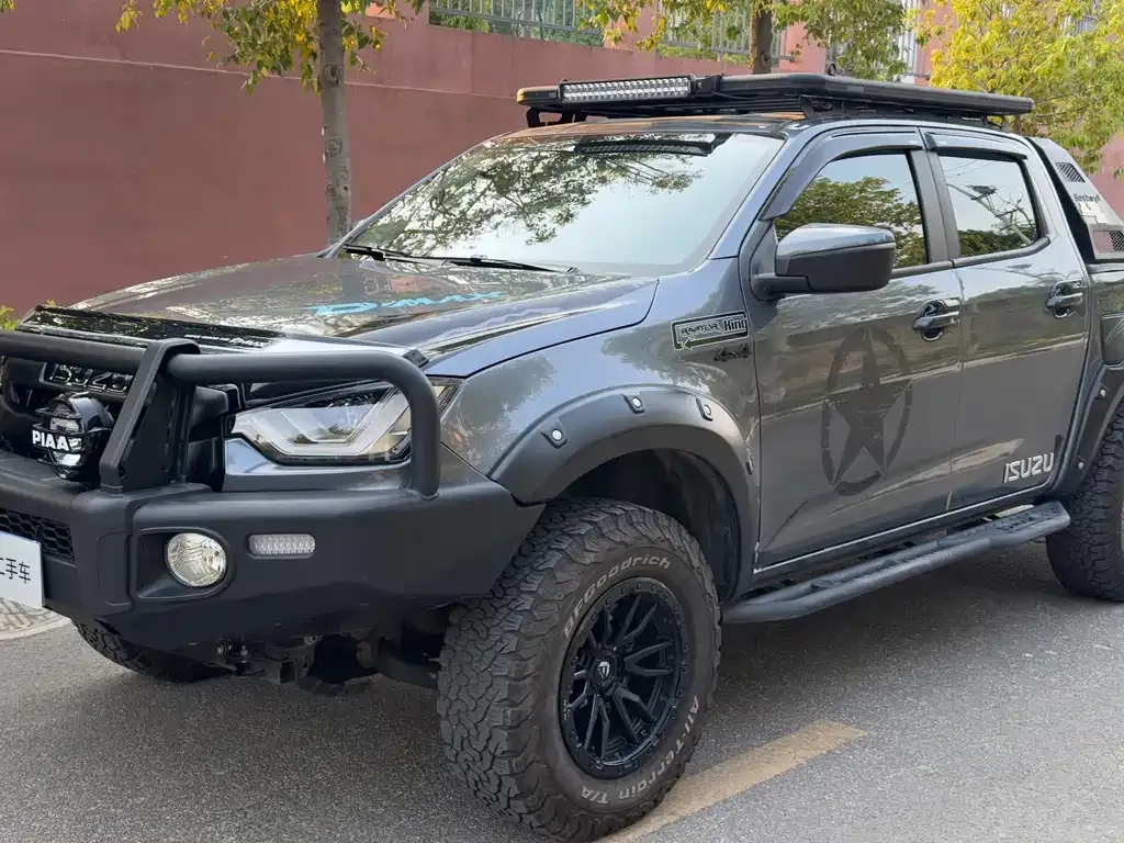 Isuzu D-MAX