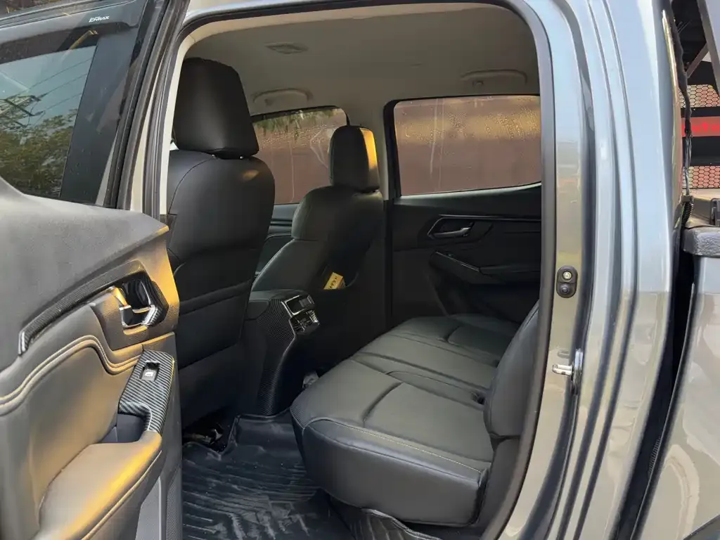 Isuzu D-MAX 2022 из CN, фото 8