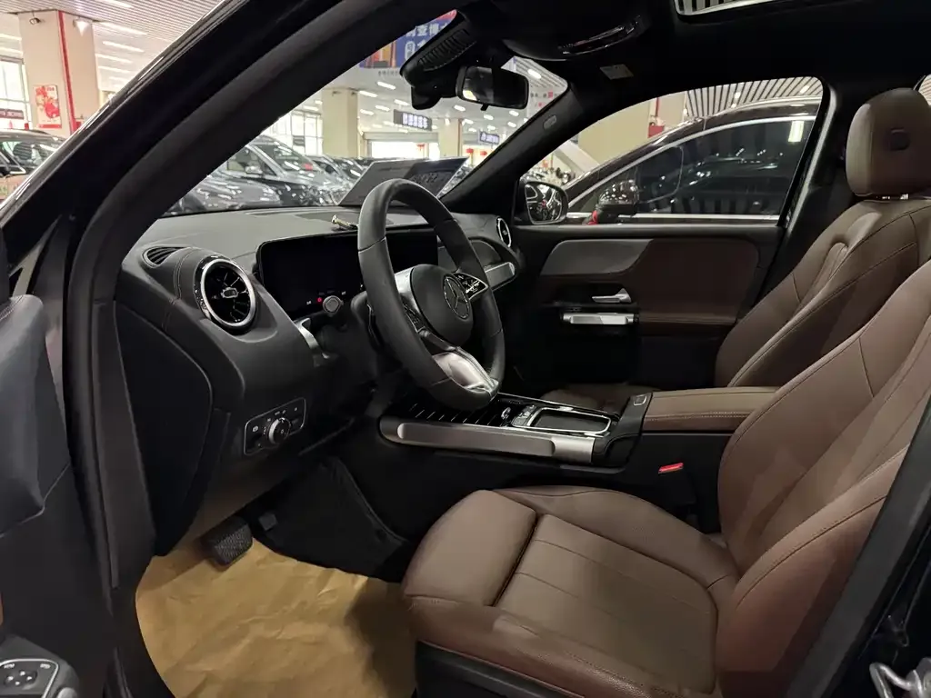 Mercedes-Benz GLB 2024 из CN, фото 10