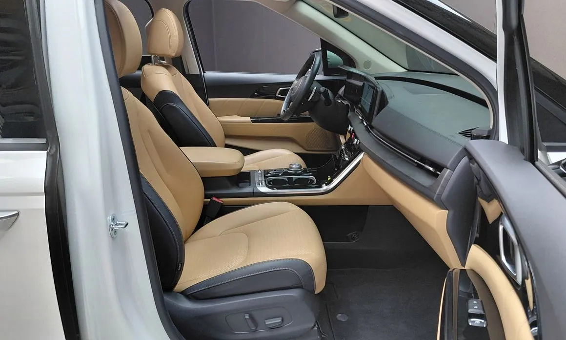 Kia Carnival 2023 из KR, фото 6
