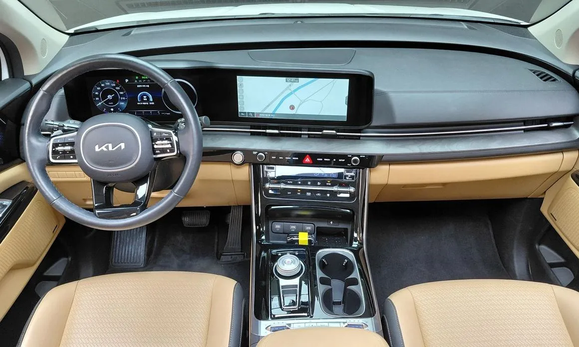 Kia Carnival 2023 из KR, фото 5